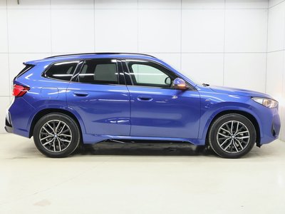 2025 BMW X1 photo 8