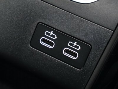 2025 BMW X1 — миниатюра 49