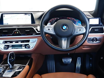 BMW 7 SERIES - 6