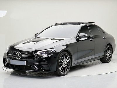 MERCEDES-BENZ E-CLASS - 1