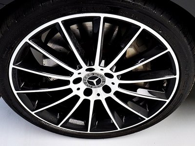 MERCEDES-BENZ E-CLASS - 6