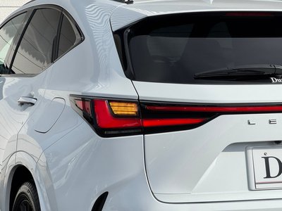 2024 Lexus NX — миниатюра 25