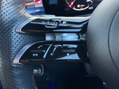 MERCEDES-BENZ GLB - 9