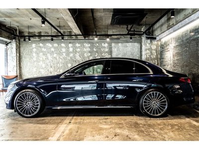 MERCEDES-BENZ E-CLASS - 7