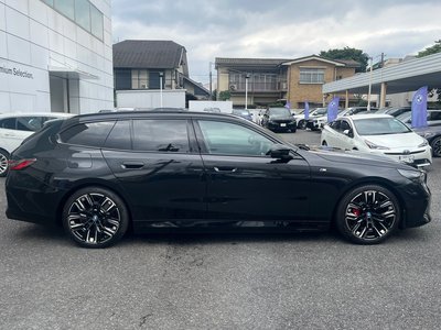 2025 BMW I5 TOURING thumbnail 28