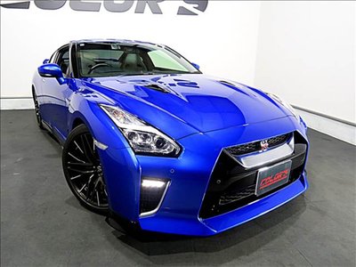 NISSAN GT-R - 2