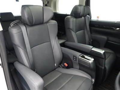 TOYOTA ALPHARD - 7