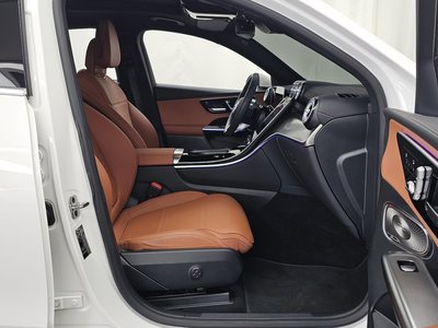 2025 Mercedes-BENZ GLC — миниатюра 17