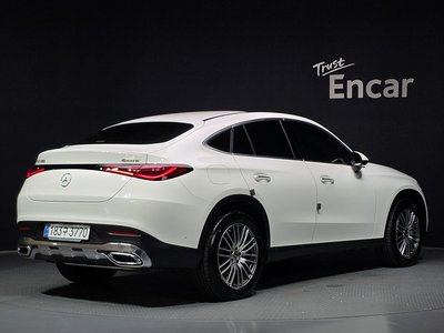 2025 Mercedes-BENZ GLC — фото 3