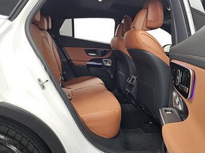 2025 Mercedes-BENZ GLC — миниатюра 18