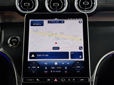 2025 Mercedes-BENZ GLC — миниатюра 20