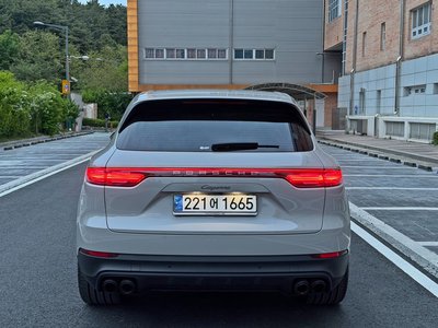 PORSCHE CAYENNE - 6