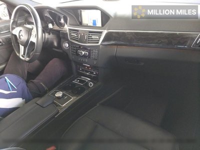 MERCEDES-BENZ E-CLASS - 3