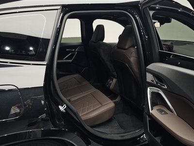 2025 BMW X1 — миниатюра 18