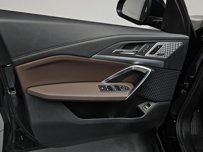 2025 BMW X1 — миниатюра 14