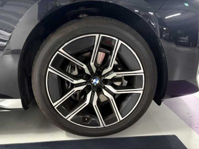 BMW 7 SERIES - 7