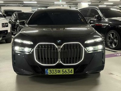 BMW 7 SERIES - 1