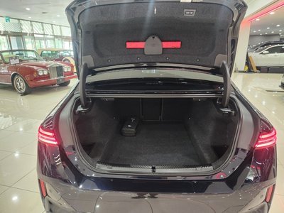 2025 BMW 5 SERIES 缩略图 14