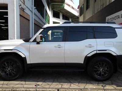 TOYOTA LAND CRUISER 250 - 5