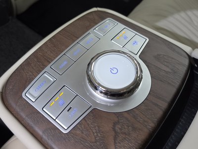 2023 Genesis G80 (RG3) — миниатюра 19