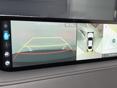 2023 Genesis G80 (RG3) — миниатюра 17