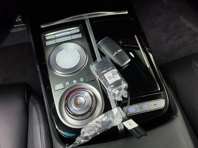 2022 Genesis G80 (RG3) — миниатюра 12