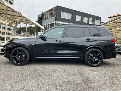 BMW X7 - 7