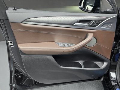 2025 BMW X4 — миниатюра 14