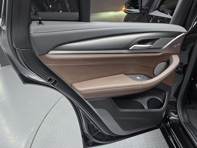 2025 BMW X4 — миниатюра 15