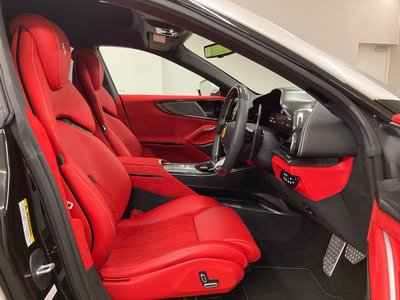 صورة 2 لـ 2025 FERRARI PUROSANGUE