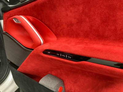 2025 Ferrari PUROSANGUE 缩略图 33