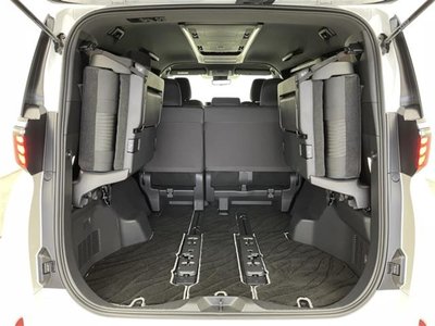 صورة مصغرة 30 لـ 2025 TOYOTA ALPHARD