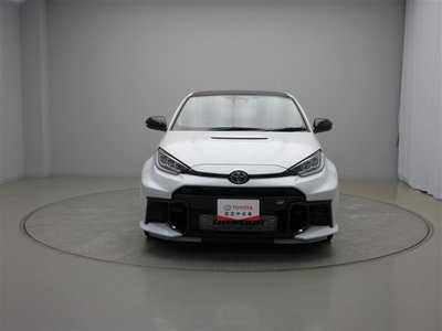 TOYOTA GR YARIS - 8