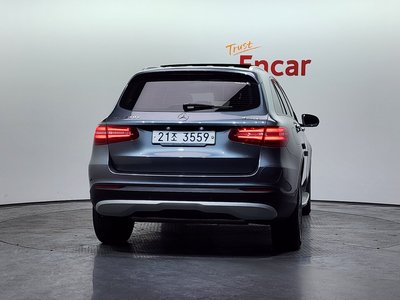 MERCEDES-BENZ GLC - 4