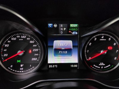 MERCEDES-BENZ GLC - 8