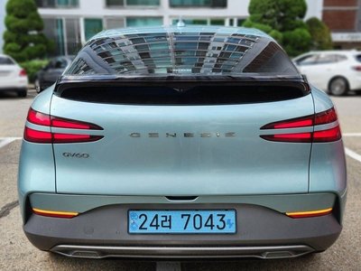2022 Genesis GV60 photo 4