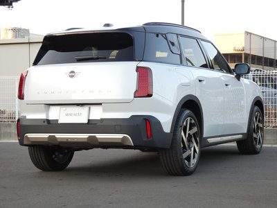 MINI MINI COUNTRYMAN - 2