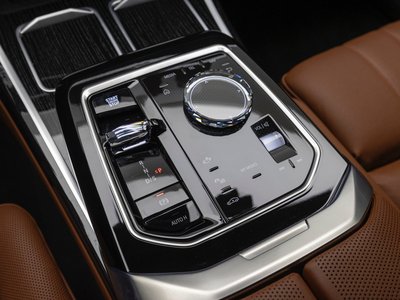 BMW 7 SERIES - 9