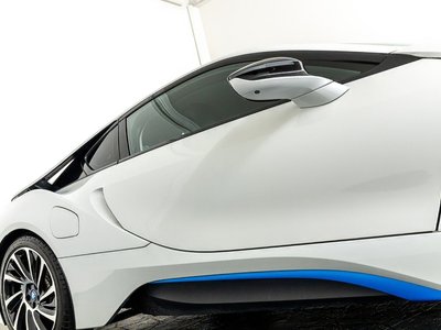 2018 BMW I8 — миниатюра 16