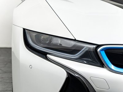 2018 BMW I8 — миниатюра 20