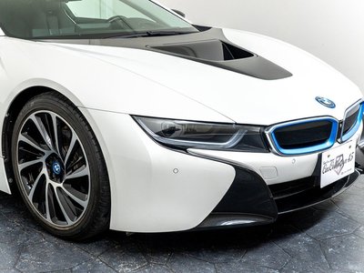 2018 BMW I8 — миниатюра 14