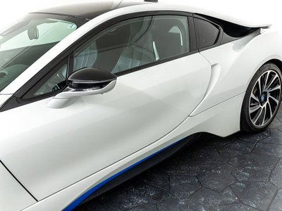 2018 BMW I8 — миниатюра 11