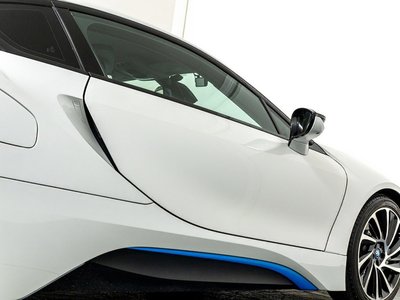 2018 BMW I8 — миниатюра 27