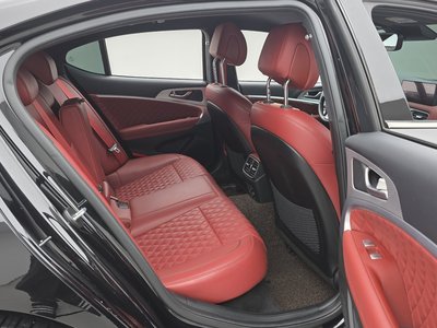 صورة مصغرة 12 لـ 2023 Genesis THE NEW G70