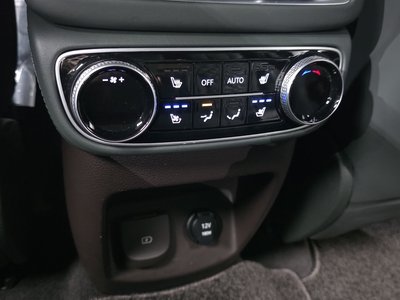2022 Genesis GV80 — миниатюра 19