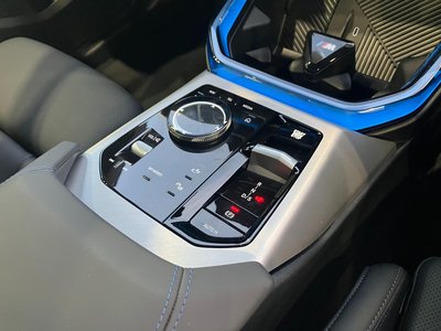 صورة مصغرة 38 لـ 2025 BMW X3