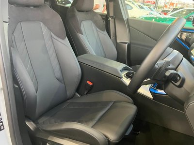 صورة مصغرة 40 لـ 2025 BMW X3