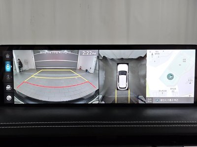 2021 Genesis GV70 — миниатюра 14