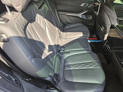 2021 BMW X7 照片 8