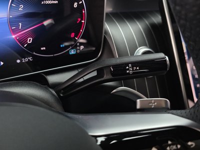 MERCEDES-BENZ GLC - 9